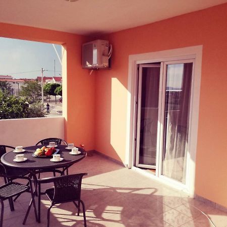 Apartment Petra Zadar Bagian luar foto