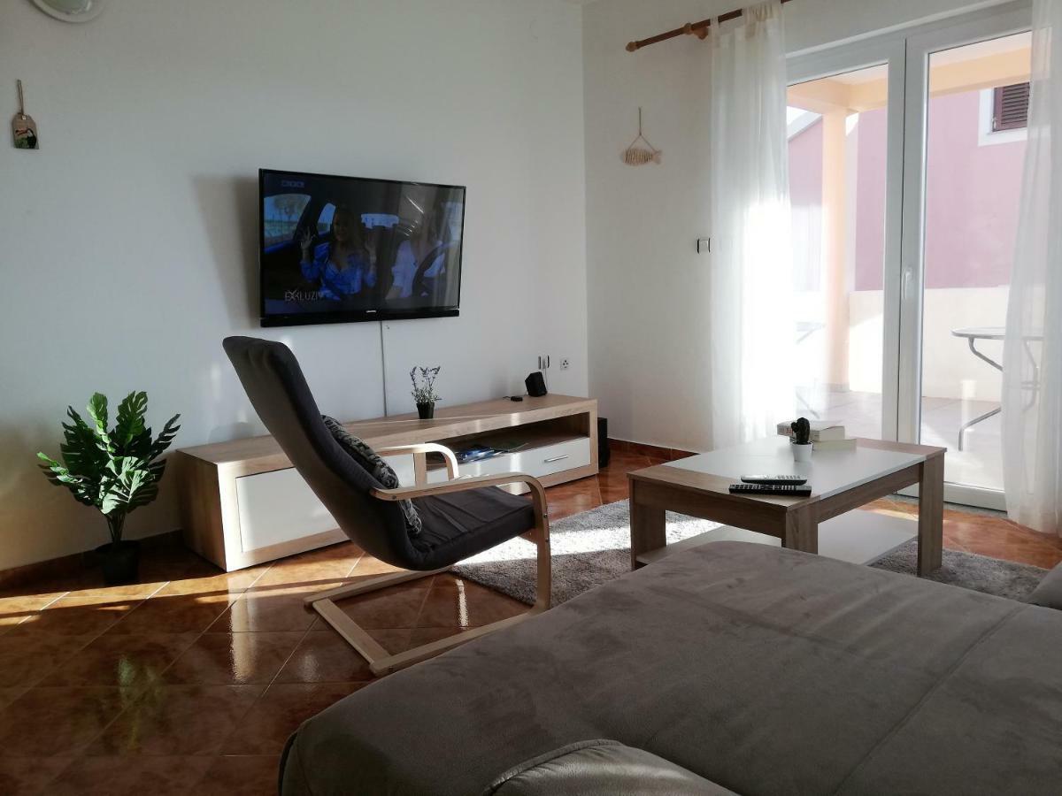 Apartment Petra Zadar Bagian luar foto