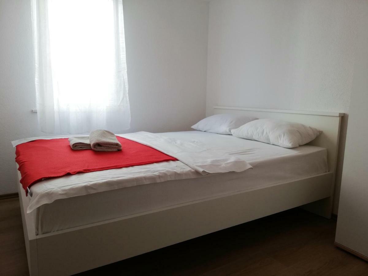 Apartment Petra Zadar Bagian luar foto
